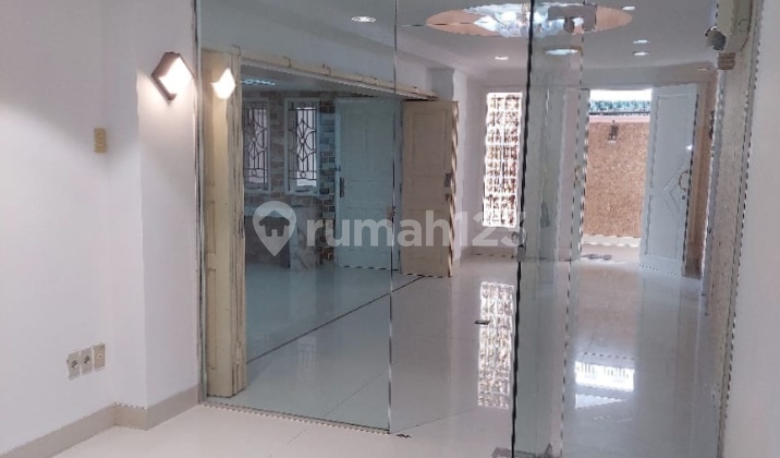 Dijual Rumah Bagus Siap Huni Jakarta Barat