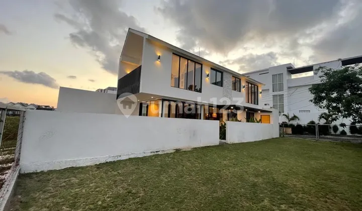 **Villa Cemagi - Prime Investment Opportunity**