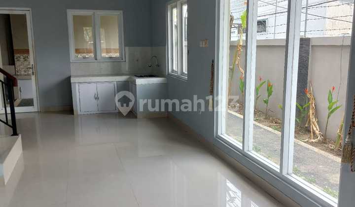 Comfortable Green 2-Storey House in Renon 2