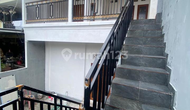 Rumah Minimalis 2 Lantai di Monang Maning