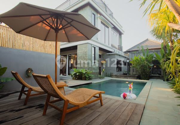 Beautiful Tropical Villa, With Private Large Swimming Pool, Garden, and Office Room, Very Quiet Location in Mengwi Dalung Beautiful Tropical Villa, With Private Large Swimming Pool, Garden, and Office Room, Very Quiet Location in Mengwi Dalung
