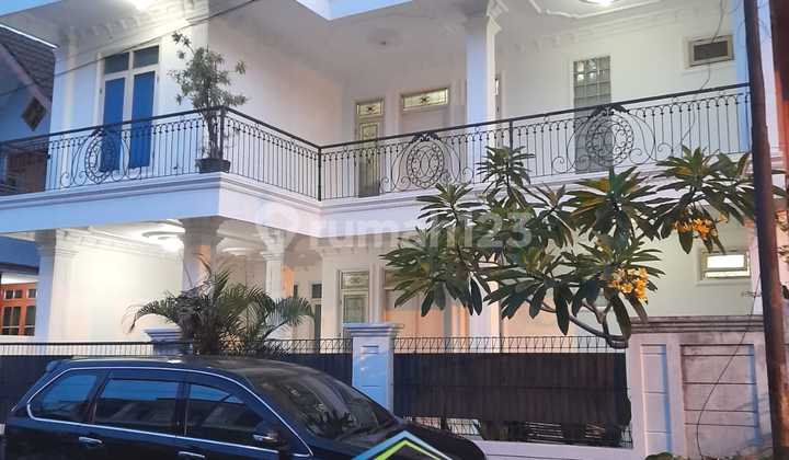 For Sale Semi-Furnished House in Griyaloka BSD Serpong For Sale Semi-Furnished House in Griyaloka BSD Serpong