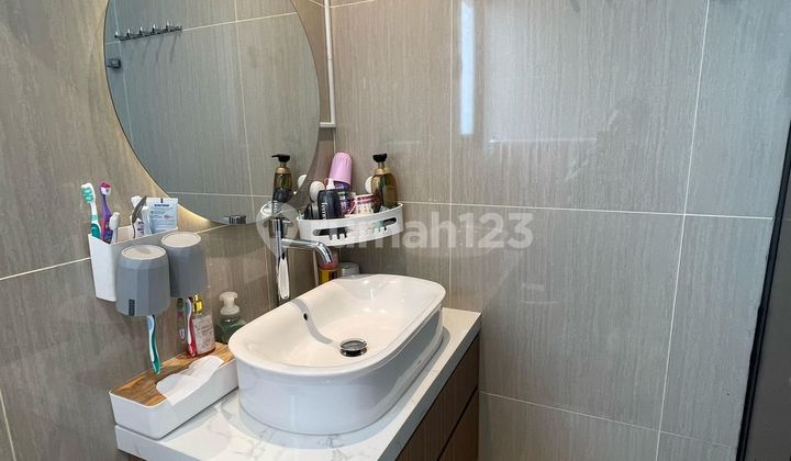 Dijual Rumah 2 Lantai Full Bangunan di Provence Suite Bsd 2