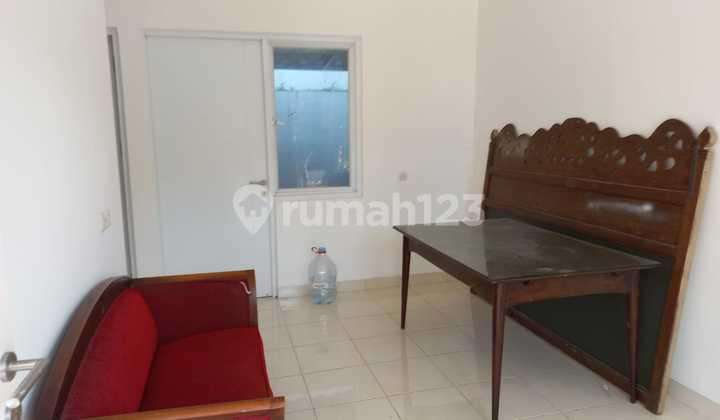 Jual Rumah di Serpong Lagoon Dekat Akses Tol BSD Pamulang 2