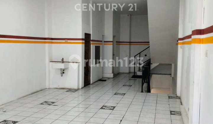 3-Story Shop House in Radio Dalam, South Jakarta