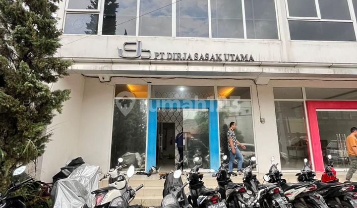 Ready-to-Live Shop House in Strategic Location at Ssp Margahayu Complex