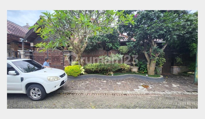 Rumah Murah & Ciamiiiiik di Perumahan Elite Araya Malang