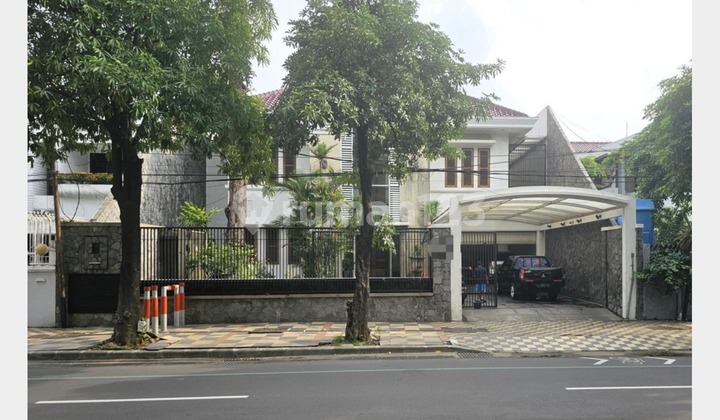 Rumah Mewah Hitung Harga Tanah di Nol Jln Ry Kertajaya Indah, Sby 1