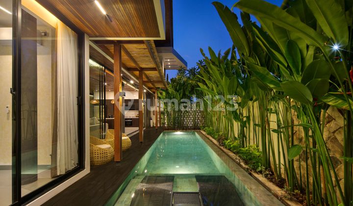 Villa Modern Luxury Dijual Dipantai Berawa
