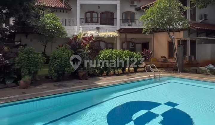 Rumah SHM Bagus di Jl. Metro Pondok Indah, Jl. Metro Mondok Indah No. 105, Pondok Pinang, Kebayoran Lama, Kota Jakarta Selatan, Dki Jakarta, Indonesia, 12310, Pondok Indah
