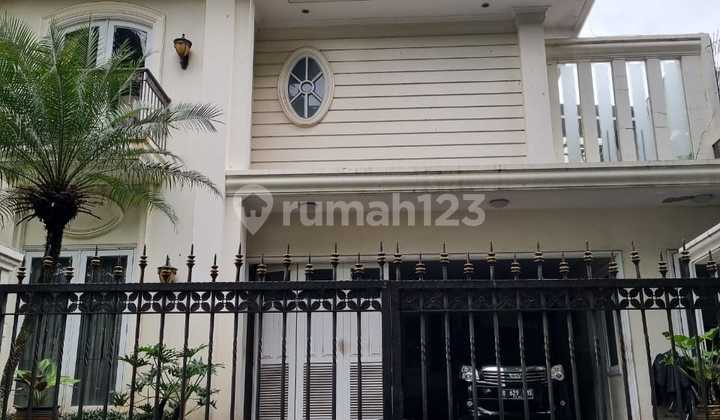 Nice House with SHM at Jl. Metro Alam II Block TH No. 1, Pondok Pinang, Kebayoran Lama, South Jakarta City, DKI Jakarta, Indonesia, 12310, Pondok Indah