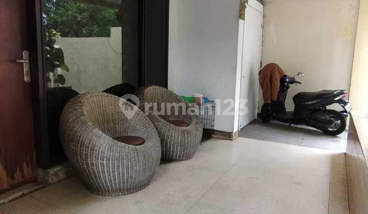 SHM House at No 79 80, Jl. Kramat Pela Raya, Gandaria Utara, Kebayoran Baru, South Jakarta City, DKI Jakarta, Indonesia, 12140, Radio Dalam