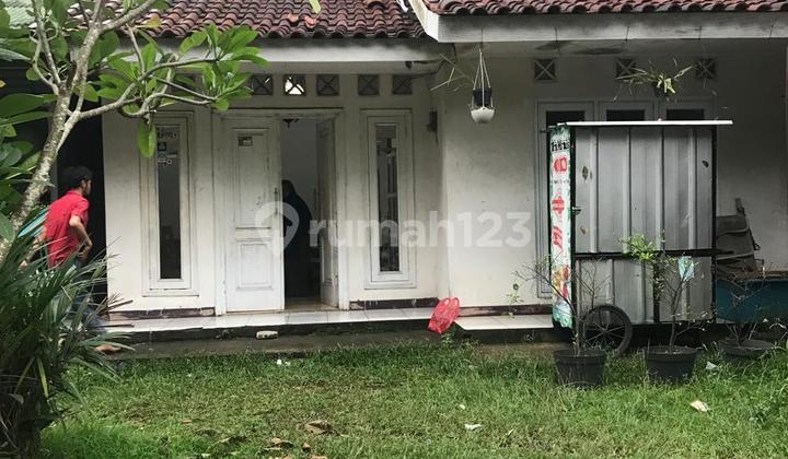 Land in Taman Merak, Jl. Rajawali, Limo, Limo, Depok City, West Java, Indonesia, 16515, Cinere SHM 1277.0 M² Land in Taman Merak, Jl. Rajawali, Limo, Limo, Depok City, West Java, Indonesia, 16515, Cinere SHM 1277.0 M²