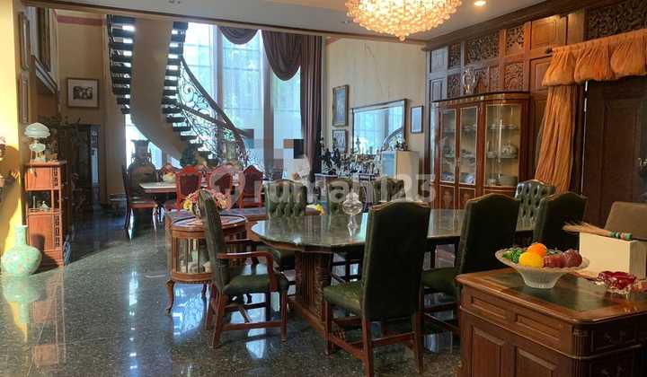 Ready-to-Occupy House in Simprug Area 2