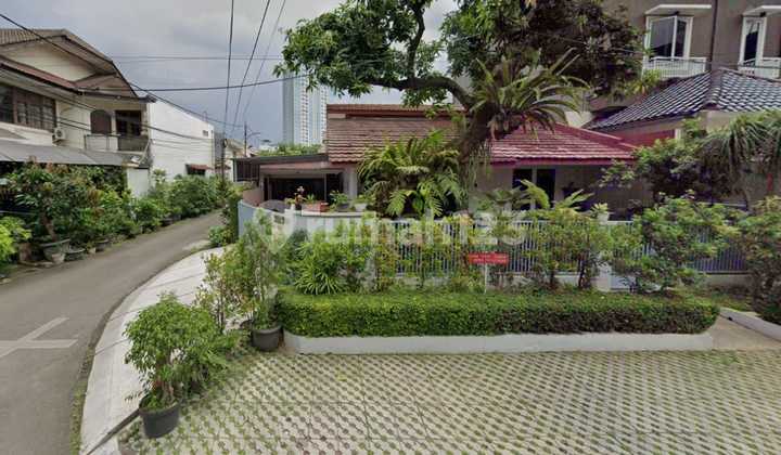 Rumah Butuh Minim Renovasi SHM di Ketoprak Sambas, Jl. Sungai Sambas Vi, Kramat Pela, Kebayoran Baru, Kota Jakarta Selatan, Dki Jakarta, Indonesia, 12130, Blok M