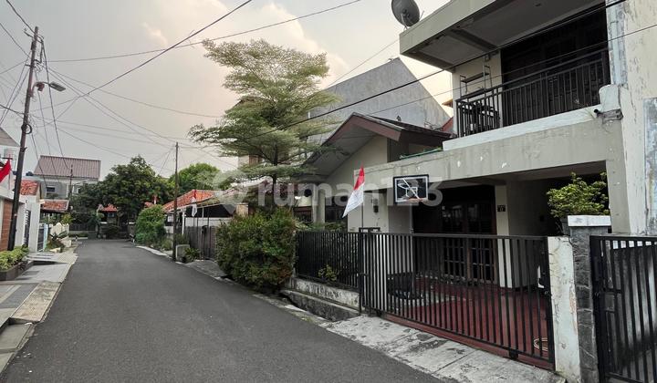 Rumah SHM di Jl. Palapa V No.16a, Pasar Minggu, Pasar Minggu, Kota Jakarta Selatan, Dki Jakarta, Indonesia, 12520, Pejaten Rumah SHM di Jl. Palapa V No.16a, Pasar Minggu, Pasar Minggu, Kota Jakarta Selatan, Dki Jakarta, Indonesia, 12520, Pejaten