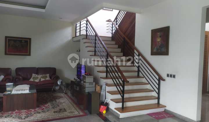 Rumah SHM di Jl. Hang Jebat No.1, Gunung, Kebayoran Baru, Kota Jakarta Selatan, Dki Jakarta, Indonesia, 12120, Kebayoran Baru Bagus