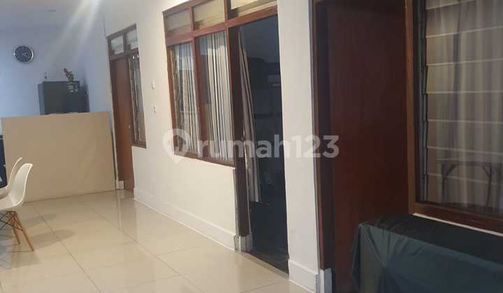 Old House for Sale Ready to Occupy in Sayap Pajajaran, Bandung 2