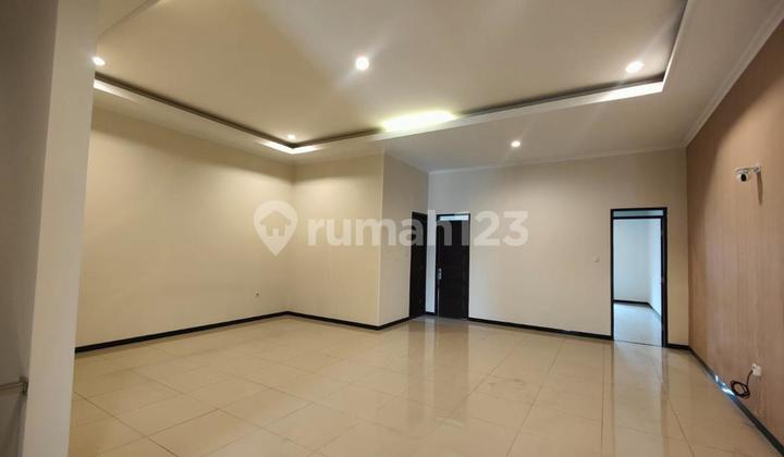 Dijual Rumah Bagus 2 Lantai di Mekar Wangi, Cluster Favorit 2