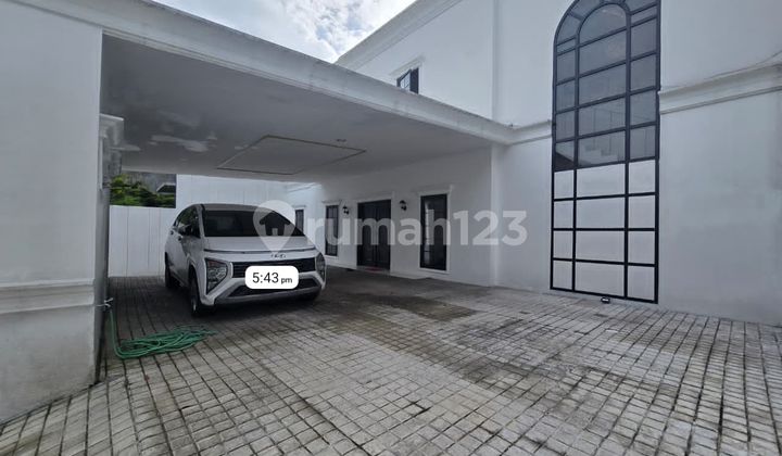 Turun Harga !!!! Rumah Mewah, American Modern House Semi Furnished di Sayap Setiabudi Bandung Turun Harga !!!! Rumah Mewah, American Modern House Semi Furnished di Sayap Setiabudi Bandung