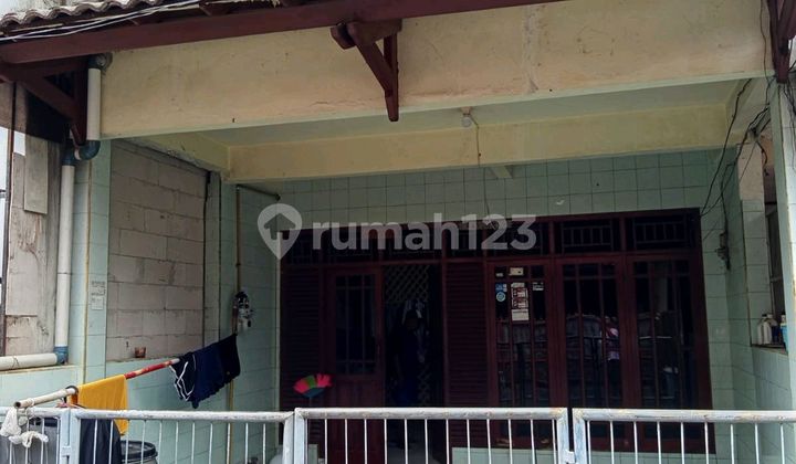 Nice House for Sale in DKI Pondok Kelapa Complex