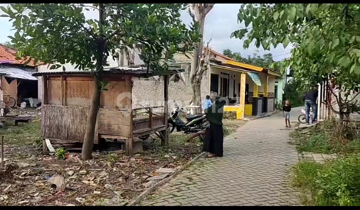 Land for Sale Suitable for Residential Use in Cipondoh