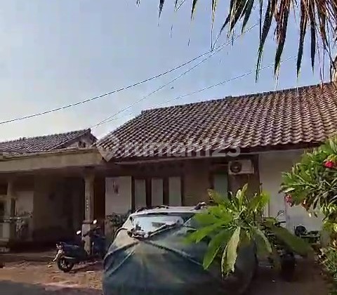 Selling a Nice House in Pasar Minggu 2