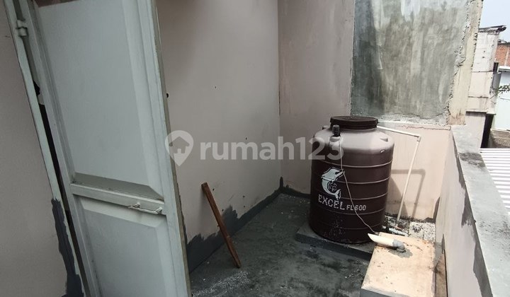 Affordable Shop House Rose Garden Grand Galaxi Bekasi 3 Floors 2