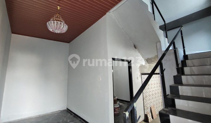 Diskon Sampai 10% + Free Biaya Air & Listrik! Rumah Siap Huni di Semarang Barat. 1