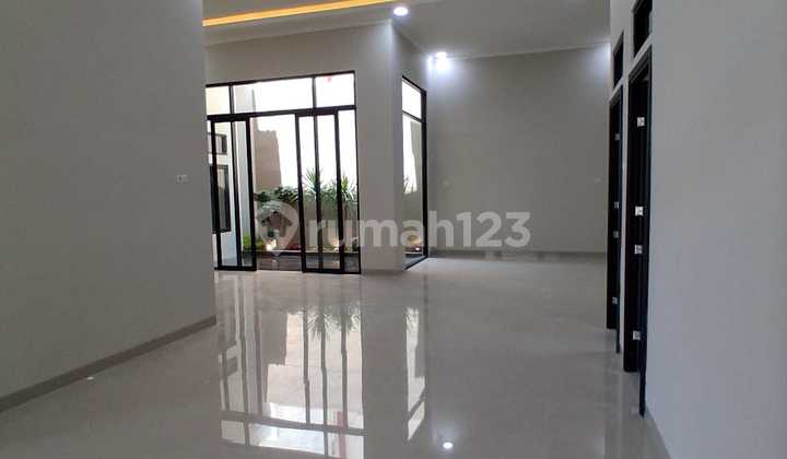 New Central City House Halmahera Semarang City In Strategic Elite Residential Central City By Prabowo Siswanto Property 2