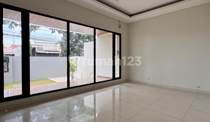 For Sale: Luxury House and Office in West Semarang, Strategic Location on Wide Road, Intersection Direct to Krapyak Toll Road. Close to the Airport, Close to Jalan Siliwangi, Pamularsih. By Prabowo Siswanto Property. 2