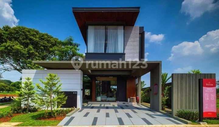 Elegant 3-Story House with the Best Lake View in Depok Near Pamulang Toll Exit Elegant 3-Story House with the Best Lake View in Depok Near Pamulang Toll Exit