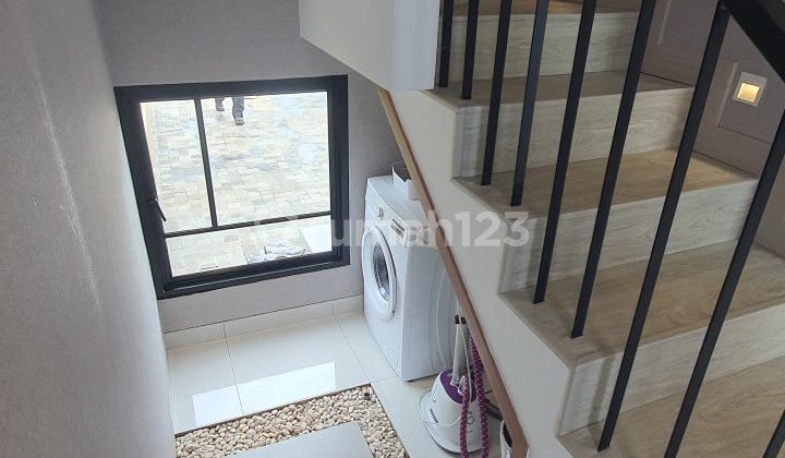 Premium Lakefront House with Private Rooftop 2