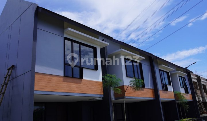 Rumah Siap Huni 2 Lantai SHM Dkt Akses MRT