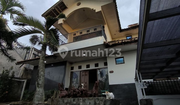 Langka! Rumah Pribadi + Kantor dengan View Kota Bandung Terbaik di Arcamanik