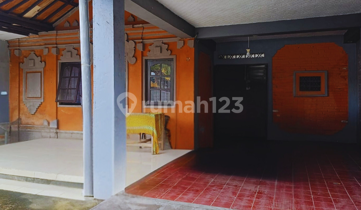 Rumah 2 Lantai Siap Isi di Kerta Rahayu - 4 Kamar, Balkon & Garasi | Harga Masuk Akal! 2