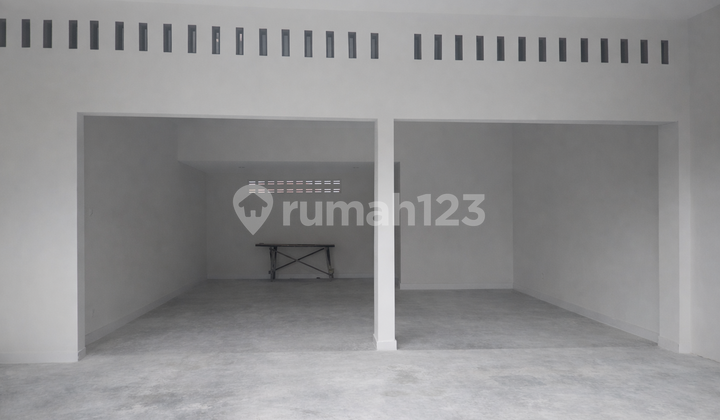 Toko Siap Gas di Kawasan Pengubengan Kauh - Kecil Tapi Tajam untuk Bisnis Harian!