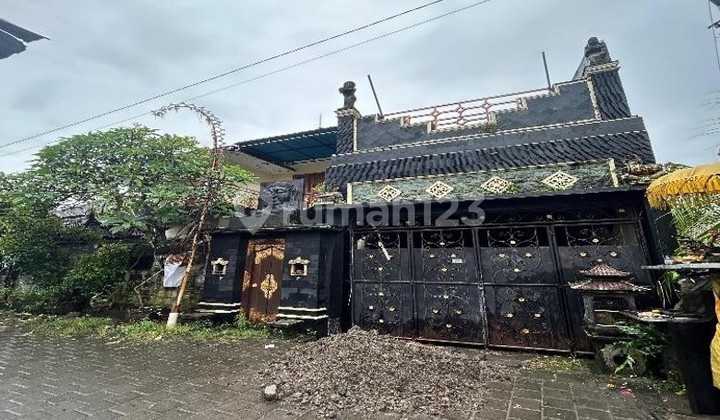 Rumah City Living yang Masuk Akal! 2 Lantai 211M² di Penatih - Harga 1,6M 2