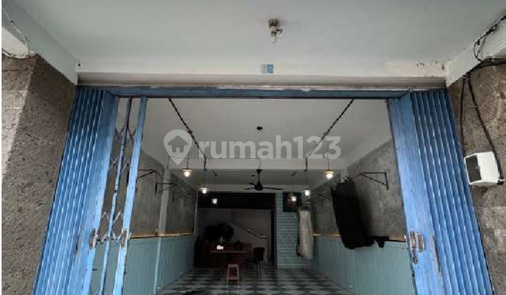 2 Worlds in 1 Property! Active Commercial Building + Connected 3-Story House on Denpasar-Pemecutan Kaja Route 2