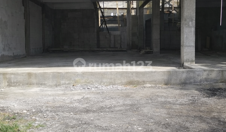 Ruko Strategis di Jl. Diponegoro - 6 Meter Fasad, Siap Usaha Mei/Juni!