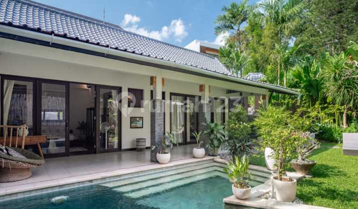 Live The Batu Bolong Dream - Private 2Br Villa Steps From Canggu's Hottest Scene