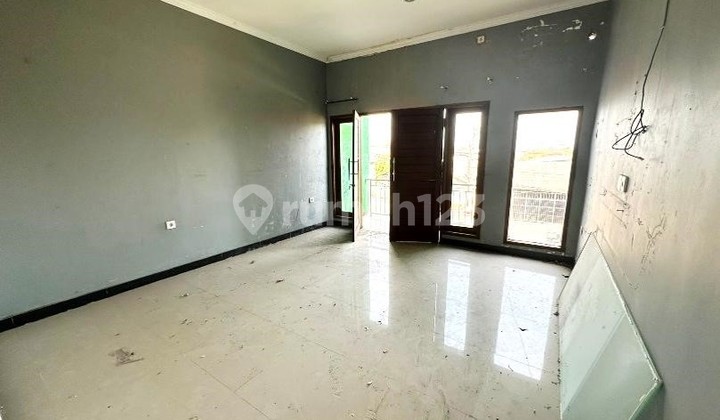 2-Storey Ruko in Tukad Balian - Renon Prime Area, Business Ready, East Facing, Attractive Price! 2