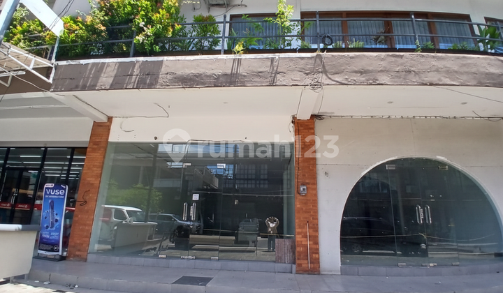 Double Power Shop di Kerobokan - Sewa 1 atau Borong 2, Lokasi Hidup untuk Bisnis yang Nggak Mau Biasa Double Power Shop di Kerobokan - Sewa 1 atau Borong 2, Lokasi Hidup untuk Bisnis yang Nggak Mau Biasa