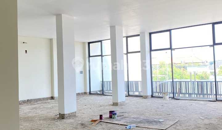 Bukan Ruko Biasa - Ini Head Office Siap Pakai di Kayu Tulang Canggu