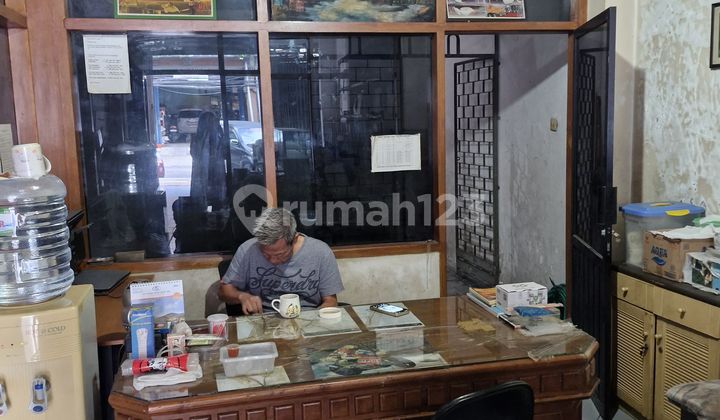 3-Story Shophouse in Kartini Denpasar - Ready to Be a Business Machine 2