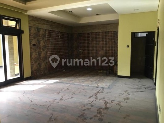 East-Facing Mega Home 545M² di Pulau Ayu - 7 Kamar, 2 Lantai, SHM, Siap Jadi Rumah Besar atau Guest House Elite! 2