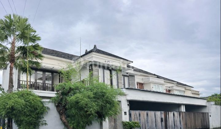 4 Bedroom House + Private Pool in Munggu Kapal - Furnished, Move-in Ready!