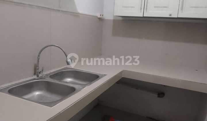 Hidden Gem 2 Lantai di Jimbaran - One Gate, Terawat, Siap Langsung Huni! 2