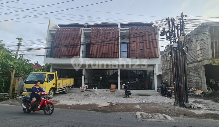 Ruko 2 Lantai Sesetan bisa Usaha Sekaligus Tempat Tinggal Ruko 2 Lantai Sesetan bisa Usaha Sekaligus Tempat Tinggal