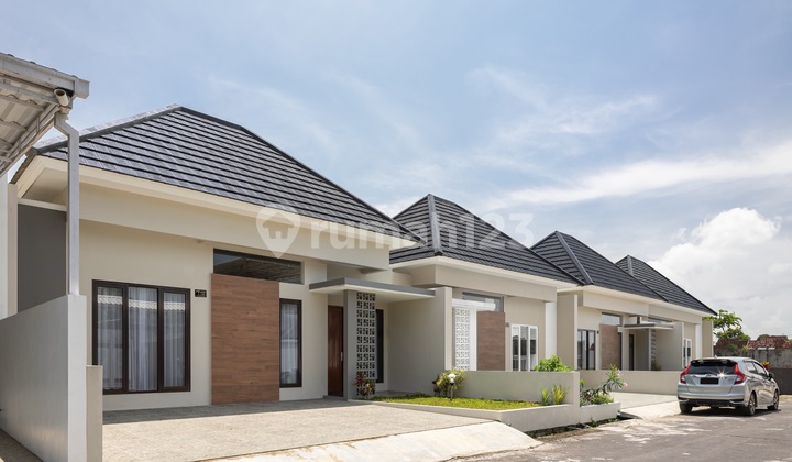 Rumah Bagus Dekat Bandara Lingkungan Cluster 1